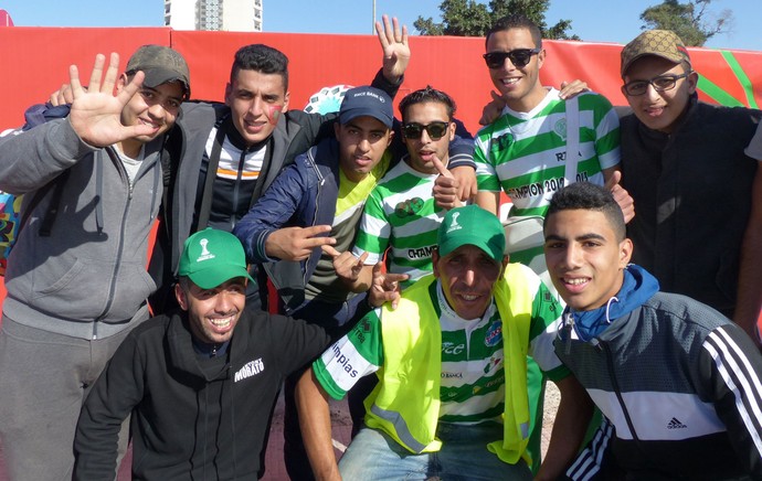 Torcida Raja Casablanca (Foto: Victor Canedo)