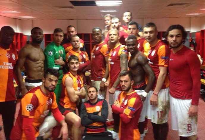 felipe melo vestiário galatasaray x juventus (Foto: Reprodução )