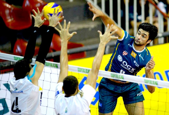 Leandro Vissotto na partida de vôlei do Rio de Janeiro (Foto: Divulgação / Facebook Oficial)