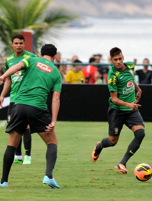 Neymar seleção treino copa das confederações (Foto: André Durão / Globoesporte.com)