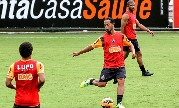 ROnaldinho gaucho atlético-mg treino (Foto: Bruno Cantini / Flickr do Atlético-MG)