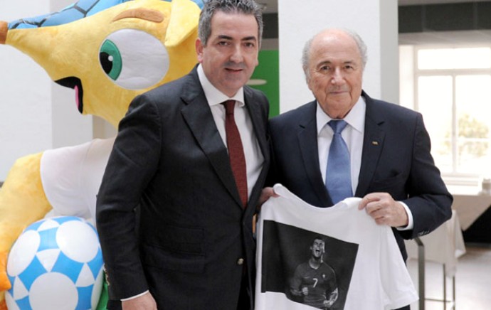 Joaquim Evangelista Blatter camisa Cristiano Ronaldo (Foto: Reprodução / SJPF)