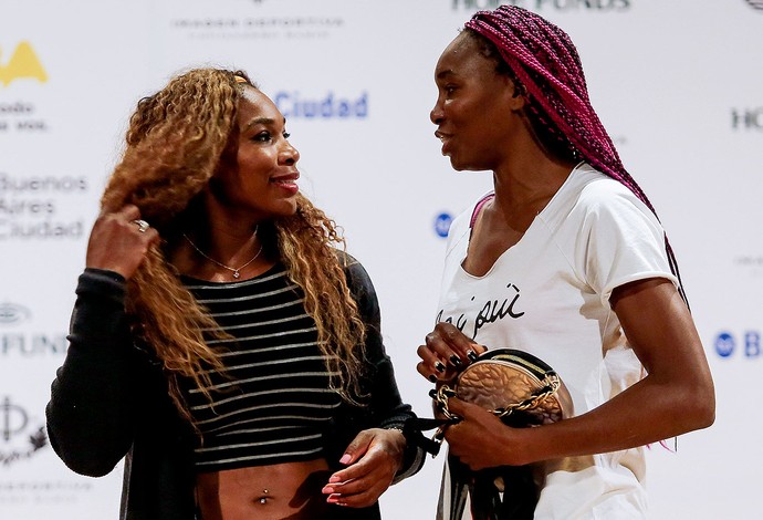 Serena Williams e Venus Williams tênis exibição na Argentina (Foto: EFE)