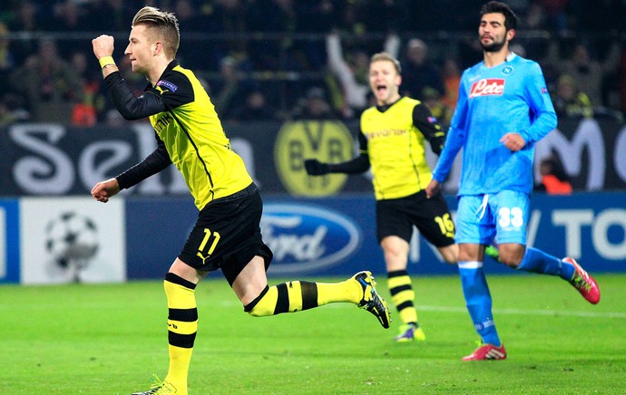 Reus comemora gol do Borussia Dortmund contra o Napoli (Foto: Agência AP )