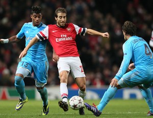 Flamini do Arsenal e Mario Lemina e Lucas Mende do Olympique de Marselha (Foto: AP)