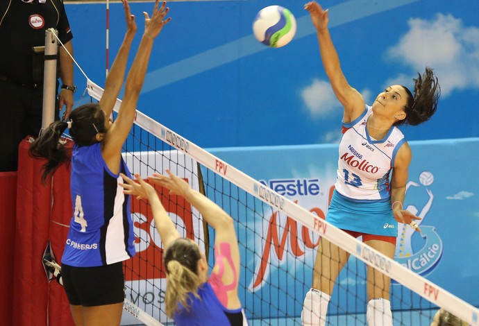 Sheilla vôlei Osasco x Pinheiros (Foto: Luiz Pires / Divulgação)