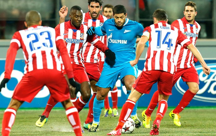 Hulk Zenit e Atlético de Madrid (Foto: Agência AP )