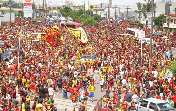 Torcida Sport (Foto: Aldo Carneiro/Pernambuco Press)