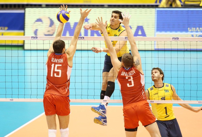 Brasil x Rússia, vôlei, Copa dos Campeões (Foto: Divulgação / FIVB)