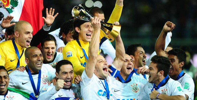 campeao corinthians x chelsea (Foto: Marcos Ribolli/GLOBOESPORTE.COM)