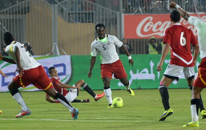 Michael Essien jogo Gana e Egito Eliminatórias (Foto: AFP)