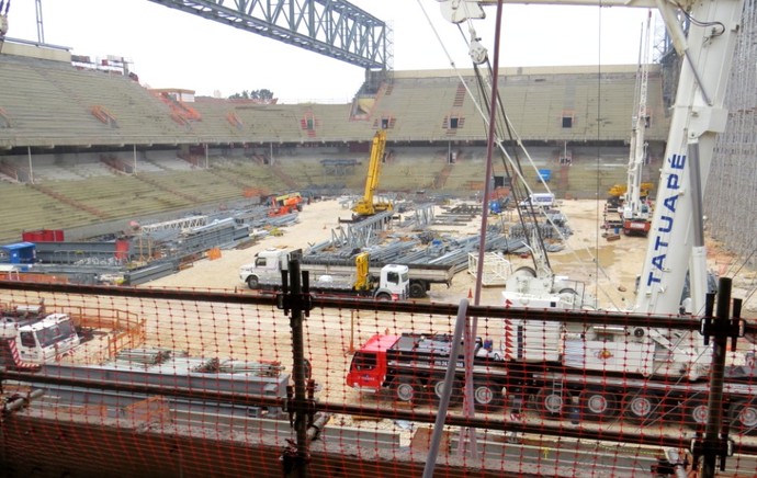 Obras na Arena da Baixada, estádio do Atlético-PR (Foto: Fernando Freire)