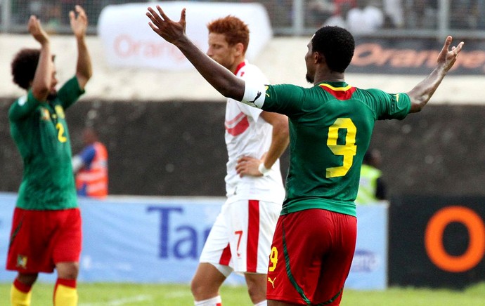 samuel eto'o camarões comemoração (Foto: Agência AFP)