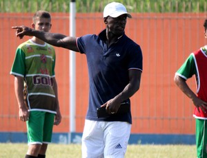 Seedorf visita o Nova Iguaçu (Foto: Nova Iguaçu)