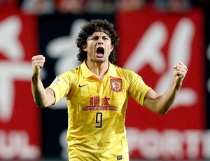 Elkeson comemoração Guangzhou Evergrande contra Seoul (Foto: AP)