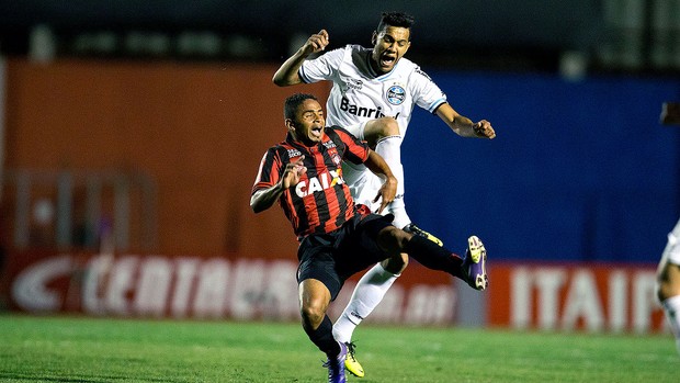 Souza jogo Atlético-PR x Grêmio Copa do Brasil (Foto: Hedeson Alves / VIPCOMM)