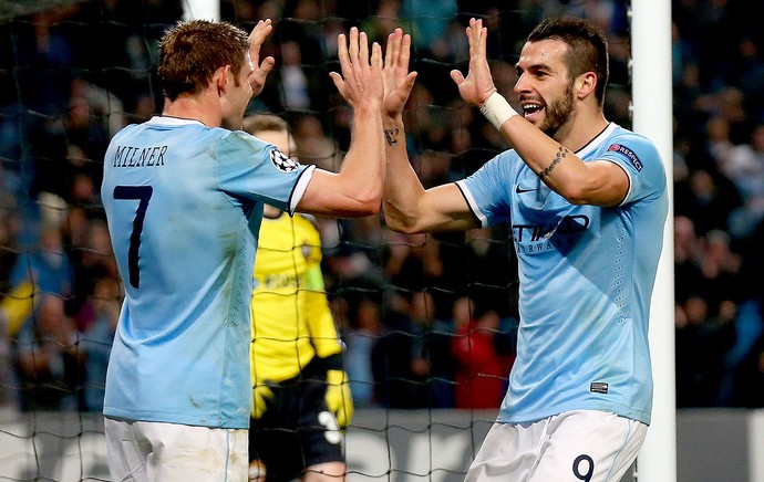 Negredo comemoração Manchester City contra CSKA (Foto: Getty Images)