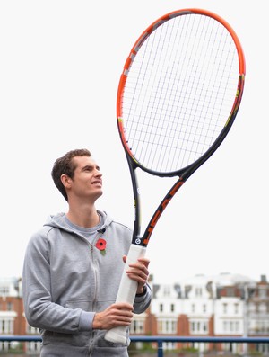 tênis andy murray raquete gigante (Foto: Getty Images)