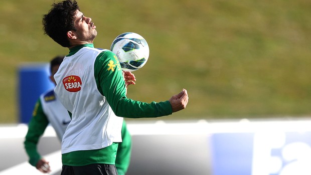 Diego Costa jogo Seleção brasileira (Foto: Mowa Press)