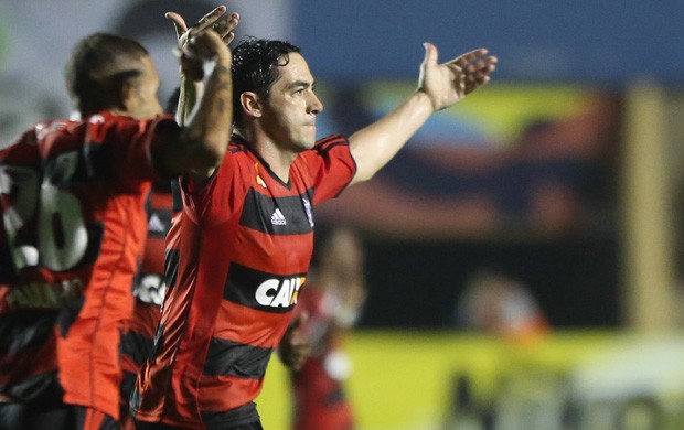 Chicão gol Flamengo x Goiás (Foto: Rafaela Felicciano / Agência Estado)