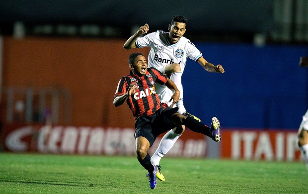 Souza jogo Atlético-PR x Grêmio Copa do Brasil (Foto: Hedeson Alves / VIPCOMM)