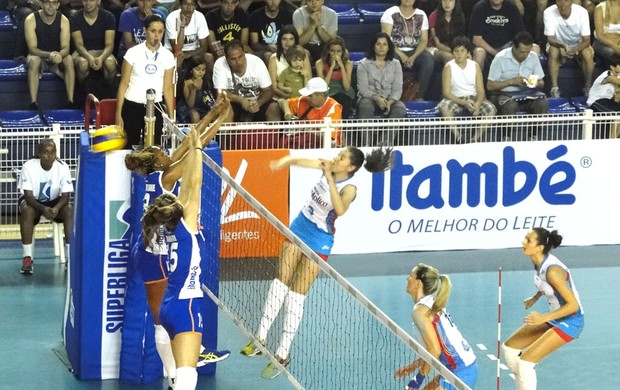 Vôlei Minas e Osasco Superliga (Foto: Tarcísio Badaró)