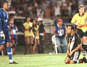 Dida e Edmundo Mundial de Clubes Corinthians e Vasco 2000 (Foto: Delfim Vieira / Agência estado)