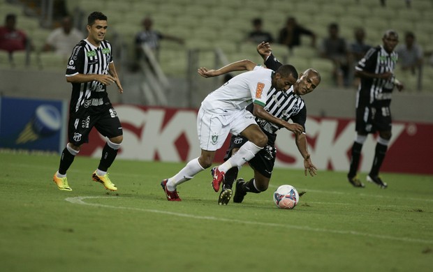 Ceará x América-MG, na Arena Castelão, pela 31ª rodada da Série B (Foto: Kid Júnior/Agência Diário)