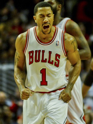 D-Rose marca 32 pontos e é cestinha na vitória do Bulls (Foto: Reuters)