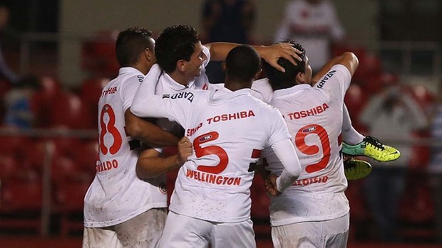 Ganso gol São Paulo (Foto: Rubens Chiri / saopaulofc.net)