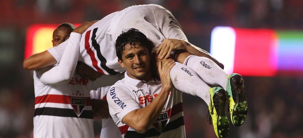 Ganso gol São Paulo (Foto: Marcos Bezerra / Ag. Estado)