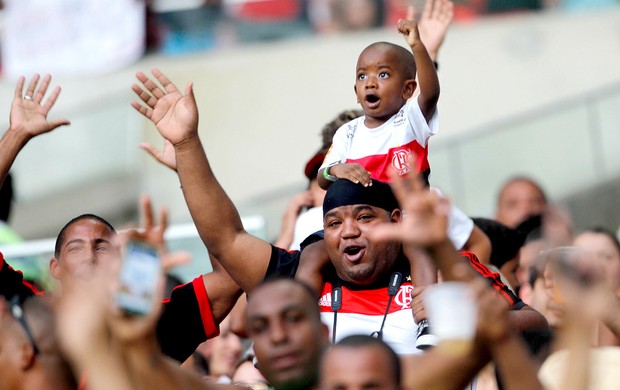 torcida Flamengo jogo Botafogo (Foto: Pedro Kirilos / Agência O Globo)