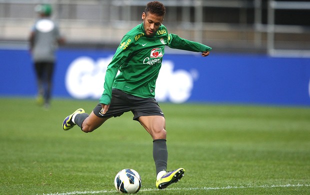 Neymar brasil treino (Foto: Bruno Domingos / Mowa Press)