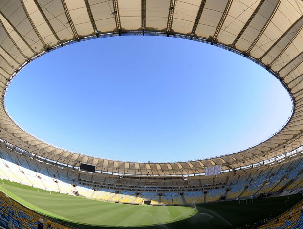 comitiva vistoria estádio maracanã (Foto: André Durão / Globoesporte.com)