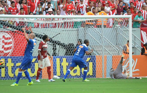 Náutico x Cruzeiro (Foto: Aldo Carneiro / Pernambuco Press)