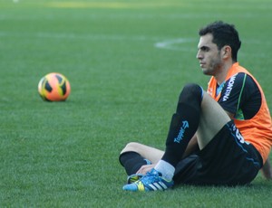 Rhodolfo, zagueiro do Grêmio (Foto: Diego Guichard)