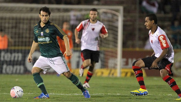 Valdivia Palmeiras x Oeste (Foto: Célio Messias / Ag. Estado)