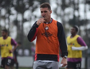 Vagner Mancini, técnico do Atlético-PR (Foto: Site oficial do Atlético-PR/Bruno Baggio)