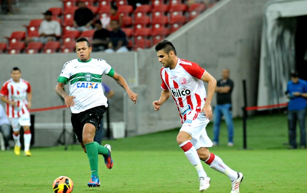 Náutico x Coritiba (Foto: Aldo Carneiro/ Pernambuco Press)