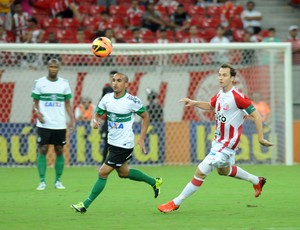 Gil, Náutico x Coritiba (Foto: Aldo Carneiro / Pernambuco Press)