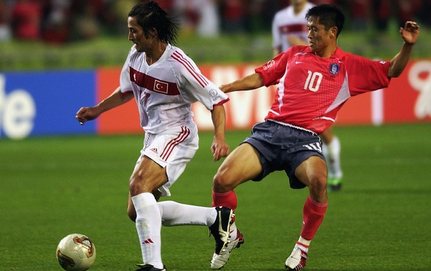 Ilhan Mansiz turquia patinação copa 2002 (Foto: Getty Images)