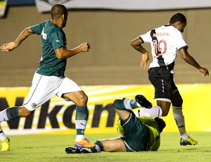 Edmilson no jogo Goiás e Vasco (Foto: Carlos Costa / Futura Press)