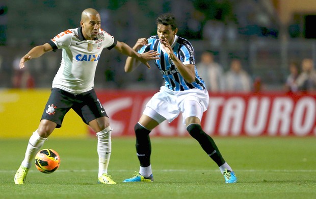 Emerson Corinthians e Grêmio (Foto: Wagner Carmo / Vipcomm)