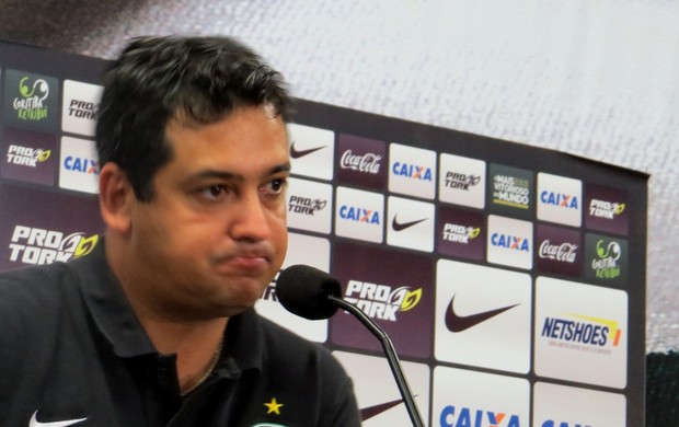 Marquinhos Santos, técnico do Coritiba (Foto: Fernando Freire)