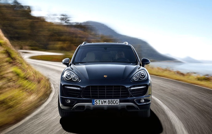 Porsche Cayenne carros de Cristiano Ronaldo (Foto: Divulgação / Site Oficial)