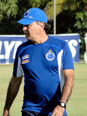 Marcelo Oliveira no treino do Cruzeiro (Foto: Gabriel Medeiros)