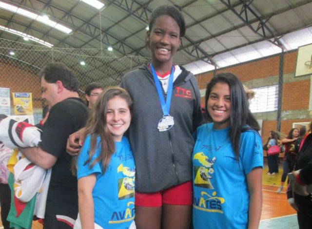 Jéssica Santos voleibol infantil Tijuca (Foto: Reprodução Facebook)