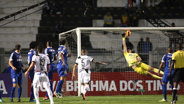 Cassio jogo Corinthians e Ponte Preta (Foto: Marcos Ribolli / Globoesporte.com)