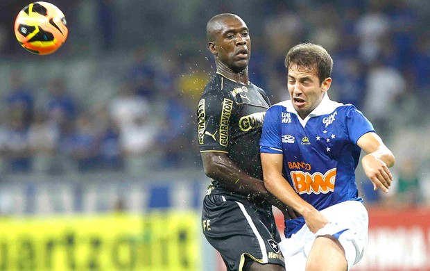 Seedorf Cruzeiro e Botafogo (Foto: Samuel Costa / Agência estado)