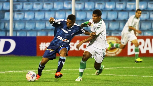 Avaí x Palmeiras Márcio Diogo (Foto: Jamira Furlani/Avaí FC)